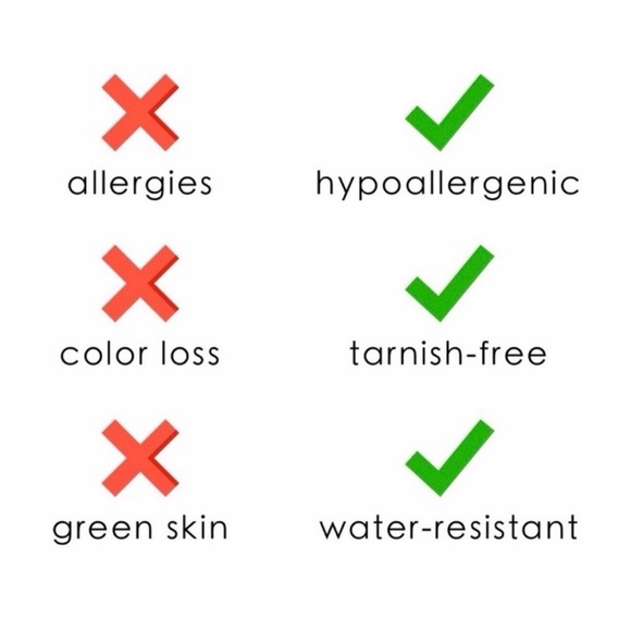 18K Gold Plated Adjustable Floral Ring - Picture 6 of 6